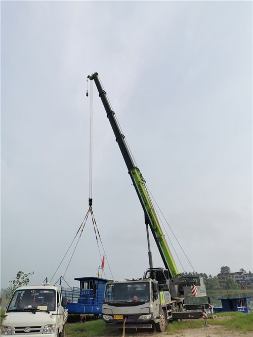 永兴县桥梁建设吊装案例